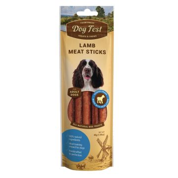Dog fest דוג פסט 45 גרם חטיף מקלות בשר בטעם כבש